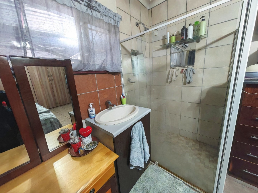 3 Bedroom Property for Sale in Uitsig Free State